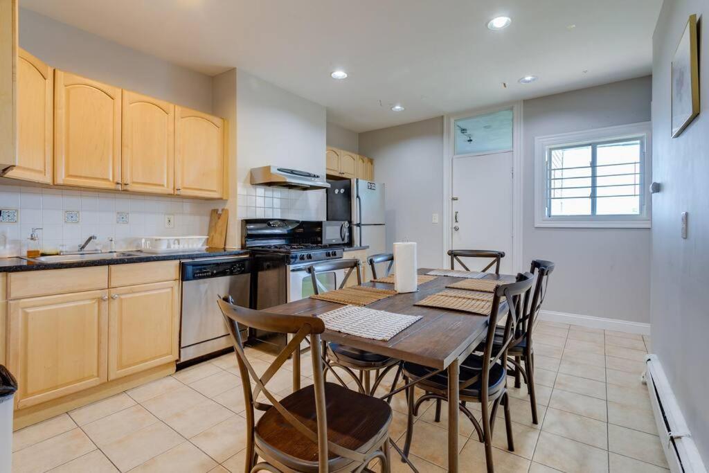 New! Boston Condo Near Mbta, 3Mi To Fenway ! Exterior foto