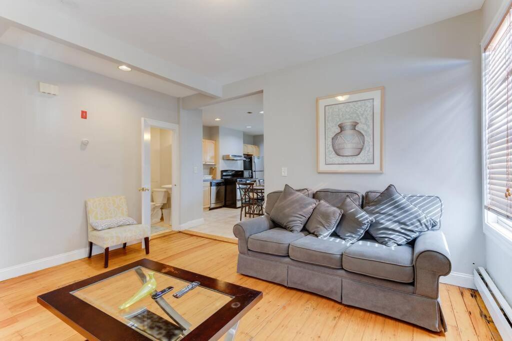 New! Boston Condo Near Mbta, 3Mi To Fenway ! Exterior foto