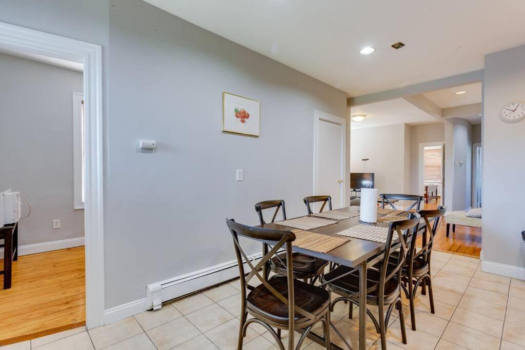 New! Boston Condo Near Mbta, 3Mi To Fenway ! Exterior foto